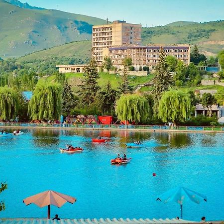 Kirovakan Hotel Vanadzor Esterno foto