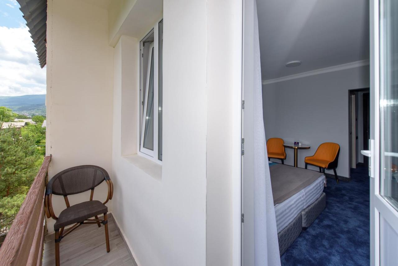 Kirovakan Hotel Vanadzor Esterno foto
